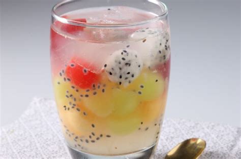 resep minuman dingin  melon mulai  es buah melon sampai es