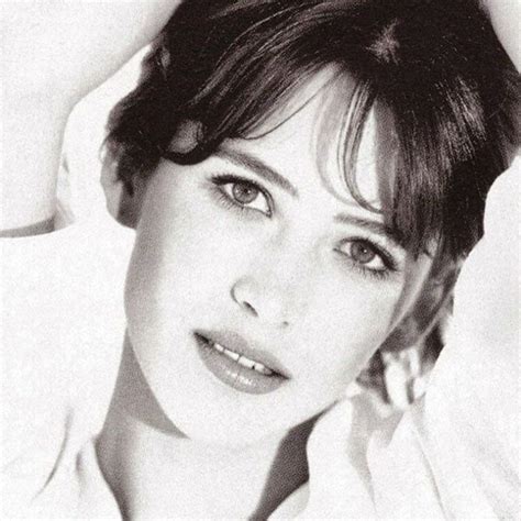 Mi Piace 126 Commenti 2 Sophie Marceau Sophie She Is One Su