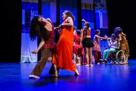 Danza Y Teatro Inclusivos La Gran Batalla Es Crear Salidas