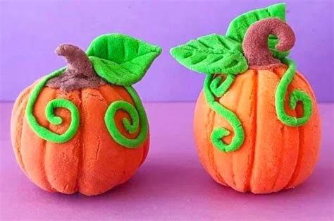 35 Super Creative Halloween Crafts for Kids