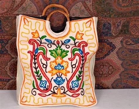 Square Crewel Kashmiri Aari Work Ring Bag At Rs Embroidered