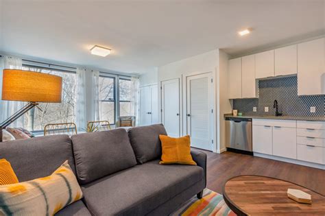 Berklee College of Music | Off-Campus Housing Search