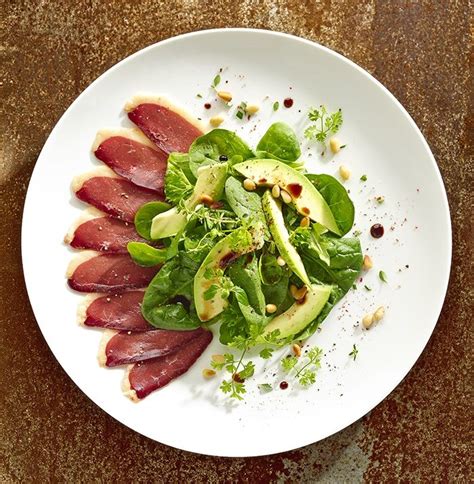 Carpaccio d avocat et magret de canard fumé Idée recette salade