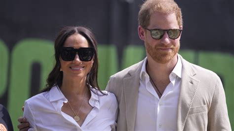 Prince Harry And Meghan Markle Throwing Themselves Under The Bus With