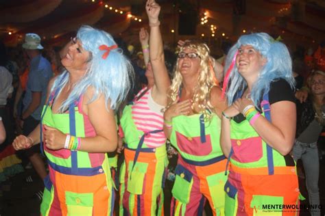 Midzomernacht En Sex On The Beach En Oktoberfest Is N Feest Menterwolde Info