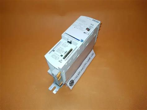 LENZE FRÉQUENCE TYPE E82EV751 2B E82EV751K2B 0 75 Kw EUR 393 27