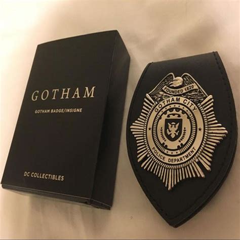 Gotham-City-Police-Badge2_grande_grande_a2a5edae-324c-45ae-9813 ...