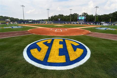 College Baseball Preseason Rankings Contains 8 SEC Teams - ESPN 98.1 FM ...