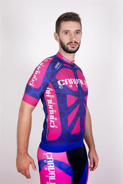 Why fabric matters for custom cycling jerseys - Carvalho Custom