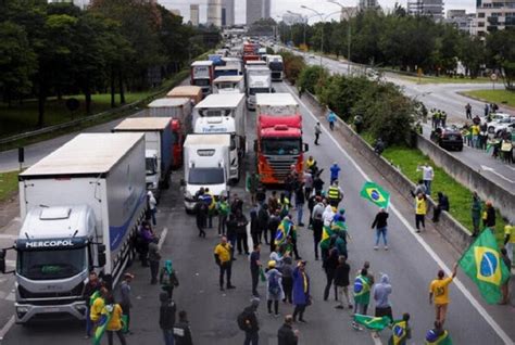 Brasil Tras Dos D As De M Xima Tensi N Despejan Los Bloqueos De Las Rutas