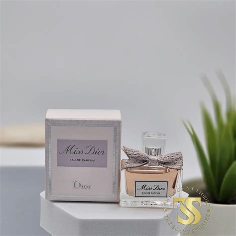 Miss Dior The Scent Stories