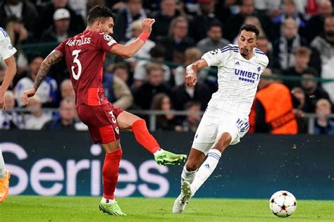 Soi kèo phạt góc Sevilla vs Kobenhavn 23h45 ngày 25 10