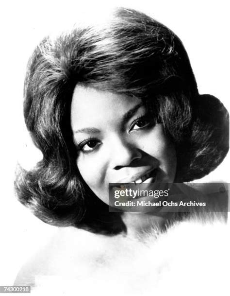 Mary Wells Photos And Premium High Res Pictures Getty Images