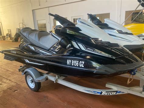 Yamaha Waverunner Fx Svho Personal Watercraft For Sale Yachtworld