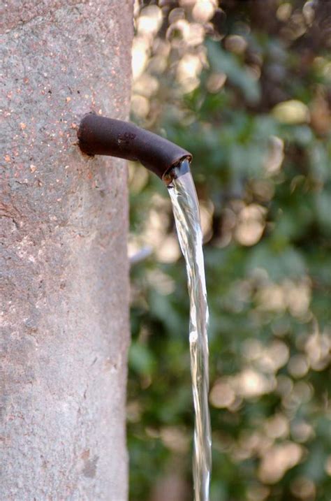 Acqua Non Potabile Il Sindaco Di Esine Ordina La Bollitura Gazzetta