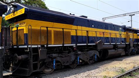 Pulikeshi I E Hubballi UBL WDG 4 12112 Was Spotted At Ballari Jn