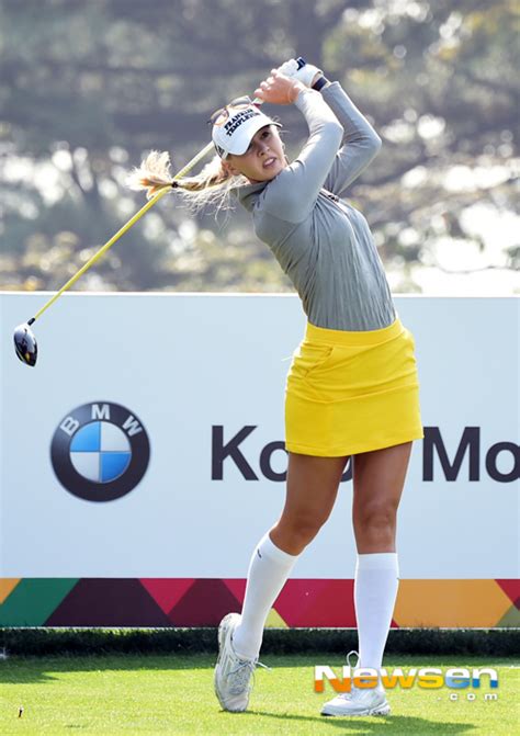 포토엔 제시카 코다 ‘미녀골퍼의 그림같은 티샷 Lpga 하나은행 챔피언십 손에 잡히는 뉴스 눈에 보이는 뉴스 뉴스엔