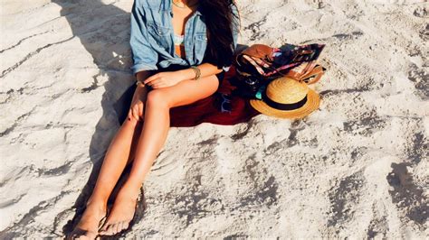 Lato W Bikini Poznaj Sprawdzony Spos B Na Bezbolesn Depilacj Woskiem Blog Wax Clinic