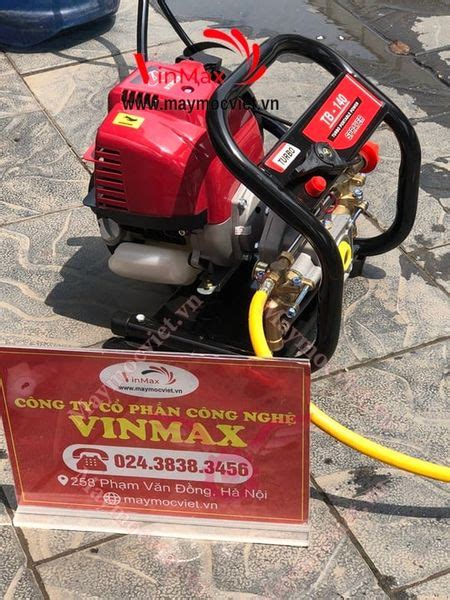 Máy phun thuốc xách tay Turbo TB140 tặng 20 mét dây phun Vinmax