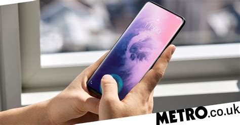 Oneplus 7 Pro Boasts A Stunning Curved Screen And Pop Up Selfie Camera