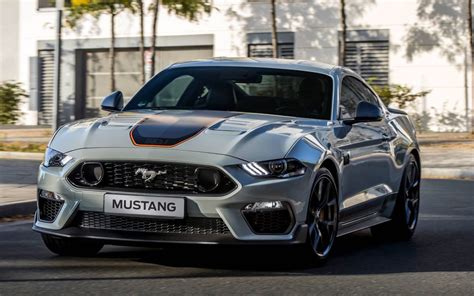 Ford Mustang é mais uma vez cupê esportivo mais vendido do mundo