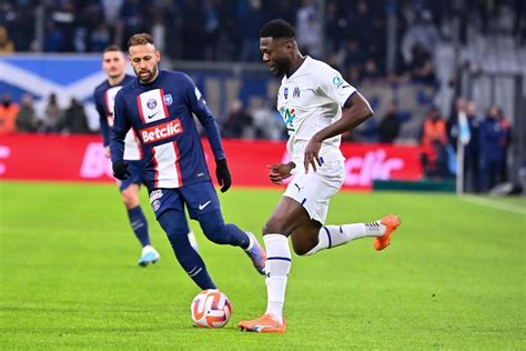 Om Psg Pourquoi Chancel Mbemba Sera Suspendu Pour Le Classico