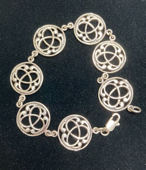 Celtic Knot Triquetra Sterling Silver Bracelet Gem