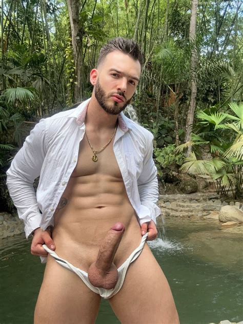 We Need More Of Oliver Colt Naked After Seeing His Huge Uncut Cock