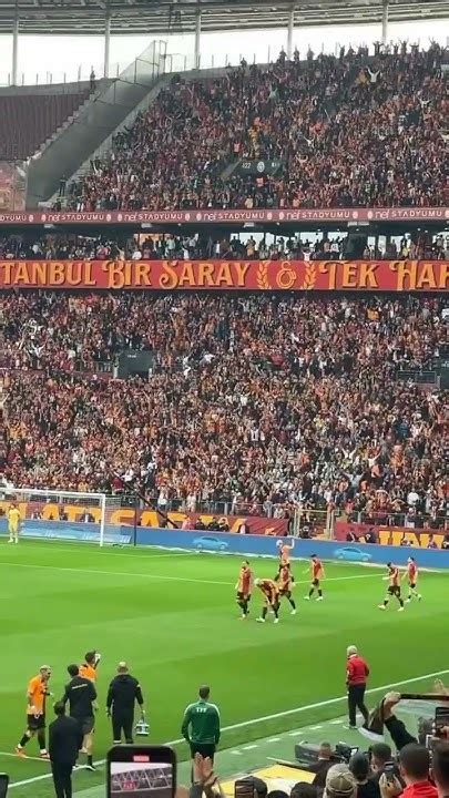 Mauro Icardi First Goal Celebration Aşkın Olayım Galatasaray 2 0