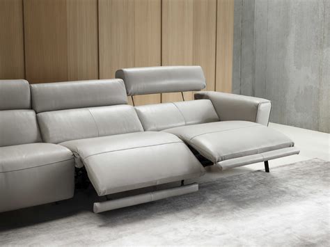 Natuzzi Editions Eleganza Sectional Sofa Ntzc021450291011338452