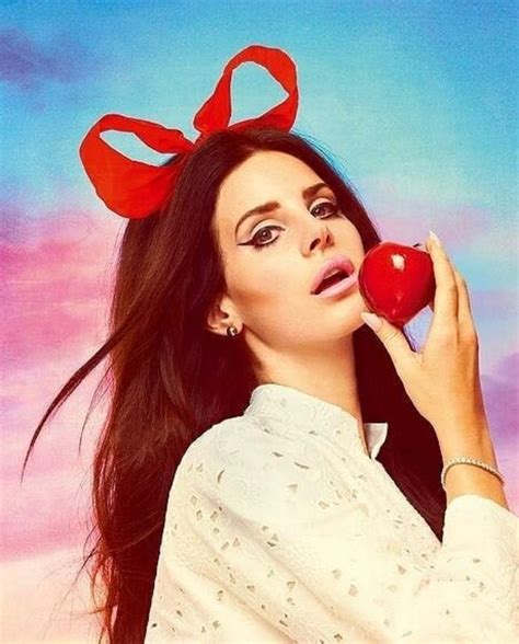 Lana Del Rey Mario Testino