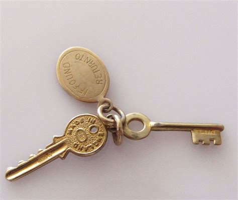 9ct Gold Set Of House Keys Pendant Or Charm Etsy