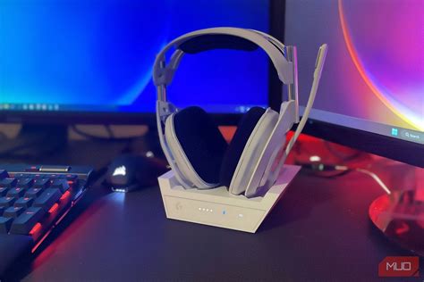 Logitech G Astro A50 X Review: Simultaneously Connect Your Consoles and ...