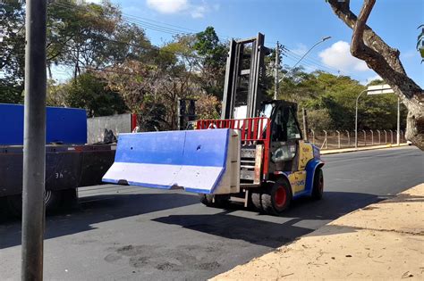 Pista Da Stock Car Come A A Ser Montada No Entorno Do Est Dio Mineir O