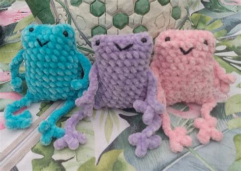 Crochet Leggy Frog Amigurumi Plushie Etsy