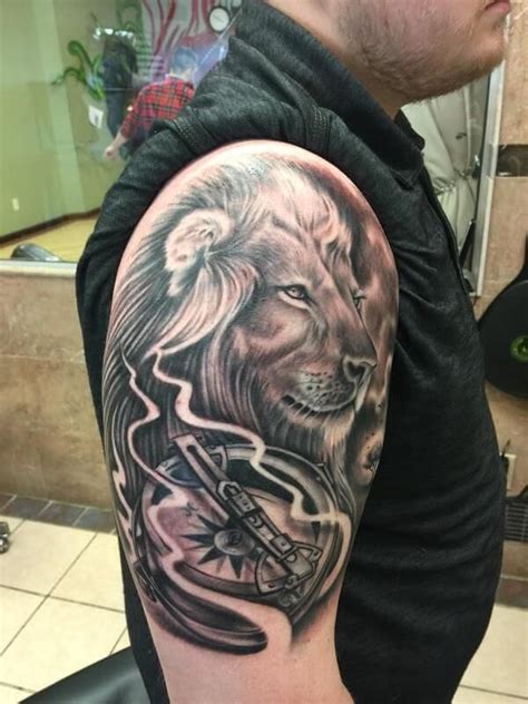 12 Best Lion Compass Tattoo Designs PetPress Compass Tattoo