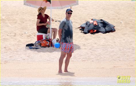 Peyton Manning Hits The Beach In Cabo With Wife Ashley Photo 3669750