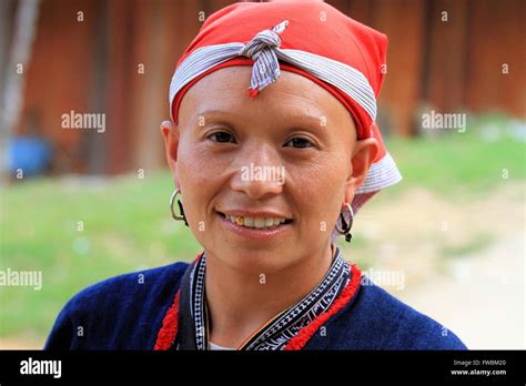 Montagnard Vietnam Hi Res Stock Photography And Images Alamy