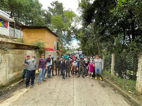 Estudiantes Y Comunidades De Cob N Se Unen Al Marn Para El Saneamiento