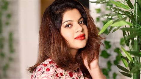 Sneha Wagh Takes To Her Social Media To Share About The Sad Demise Of A