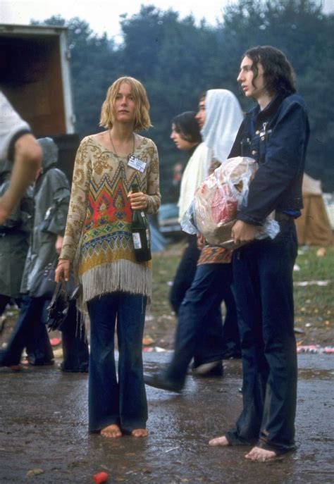 Hippie Couple Standing Barefoot On A Road Holding A Bundle And Wine Bottle At Woodstock Bored Panda