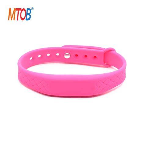 Adjustable Cashless Payment Wristband Nfc Silicone Bracelets