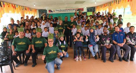 Ngo Empire Project Pasangkan Lampu Solar Di Perkampungan Orang Asli