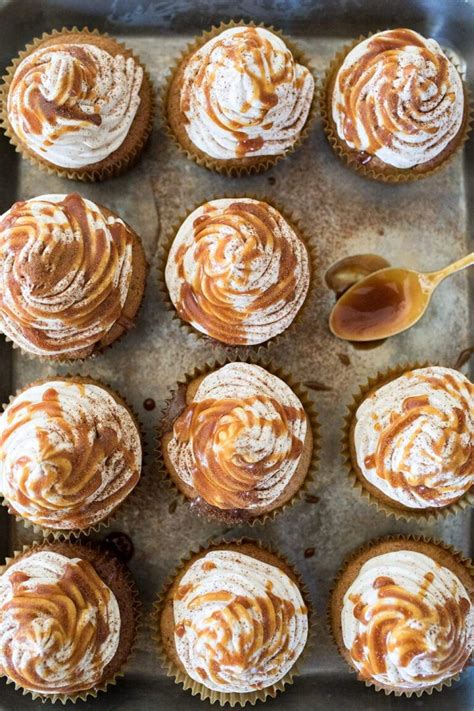 Apple Cider Cupcakes With Cider Buttercream Frosting Freutcake