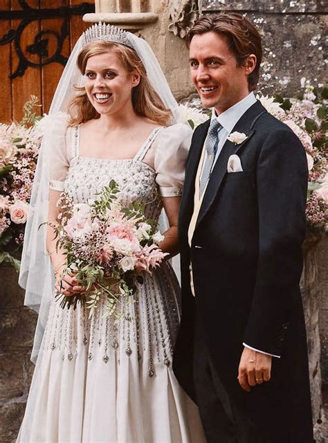 Princess Beatrice gets married in wedding dress and tiara borrowed from ...