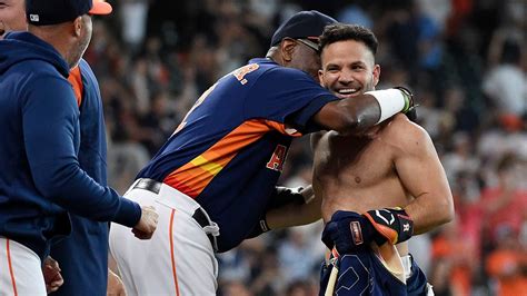 Astros' Jose Altuve gets jersey ripped off after game-winning homer vs ...