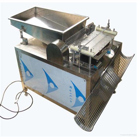 Stainless Steel Automatic Quail Egg Peeling Machine Peeling Machine