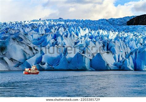 11,729 Patagonian Nature Images, Stock Photos & Vectors | Shutterstock