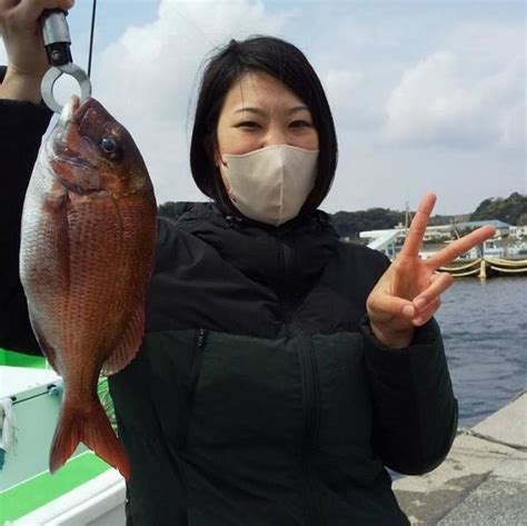 【釣果速報】神奈川県あまさけや丸でマダイ・アジ・イナダを好調にゲット！真鯛の群れをすぐに狙いに行って！ 2023年4月3日 エキサイトニュース