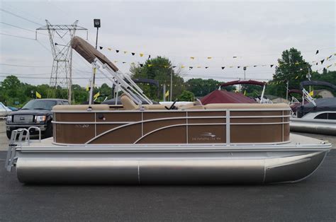 Boat Of The Week Boat Masters Marine Akron Ohio